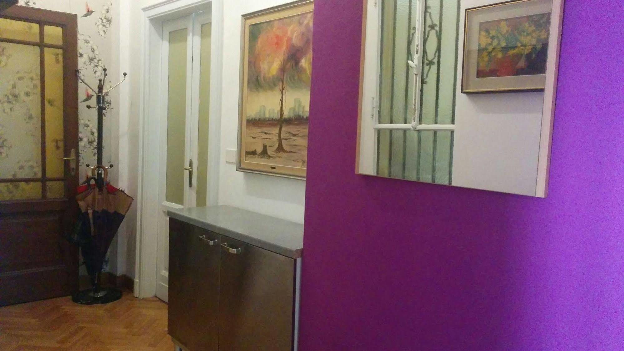 Adam'S House Hostel Milan Bagian luar foto