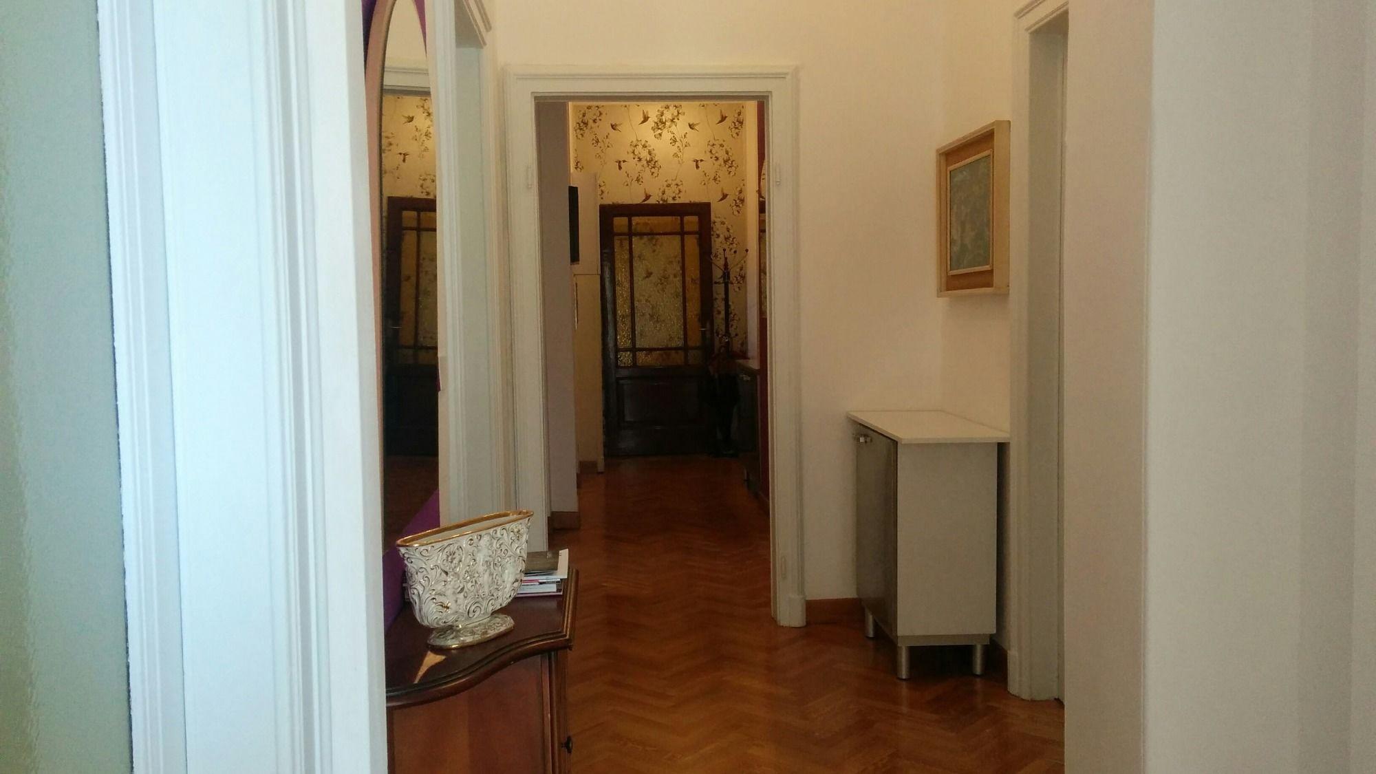 Adam'S House Hostel Milan Bagian luar foto
